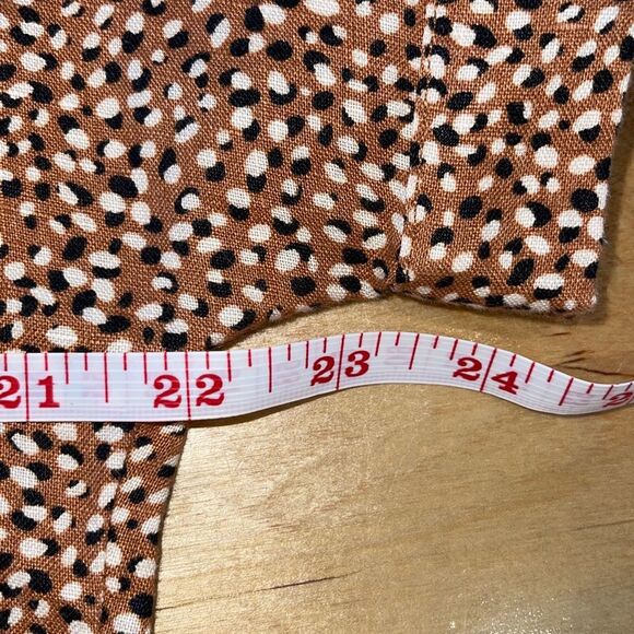 Tahari 100% Linen Shirt Dress Brown White Animal Print Breathable Women’s Medium - Picture 7 of 8